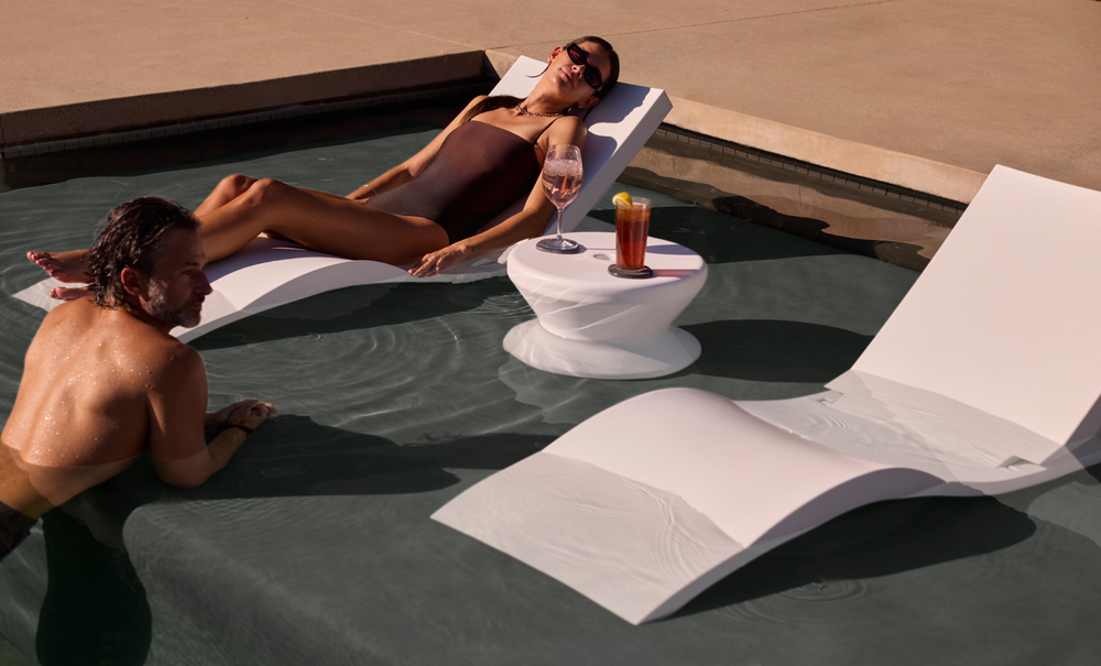 Signature Adjustable Reclining Chaise