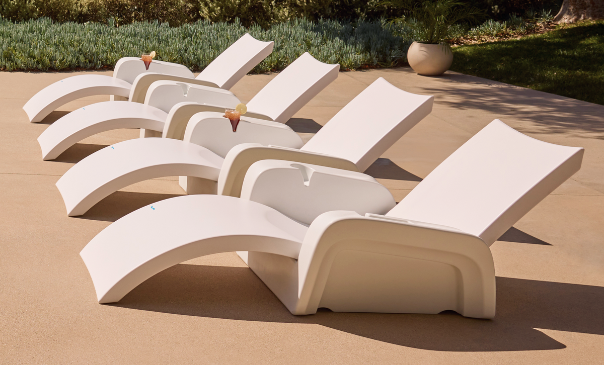 Ledge Signature Chaise Armrest Console