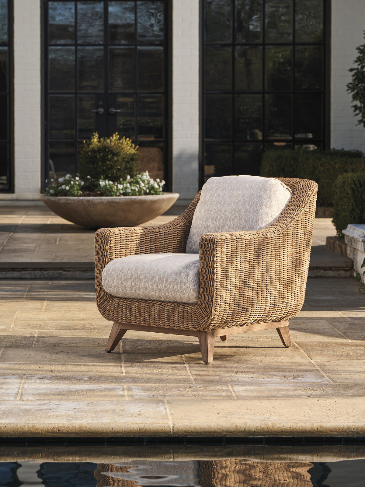 Tommy Bahama Outdoor Isle Of Palms Lounge Chair — View 2