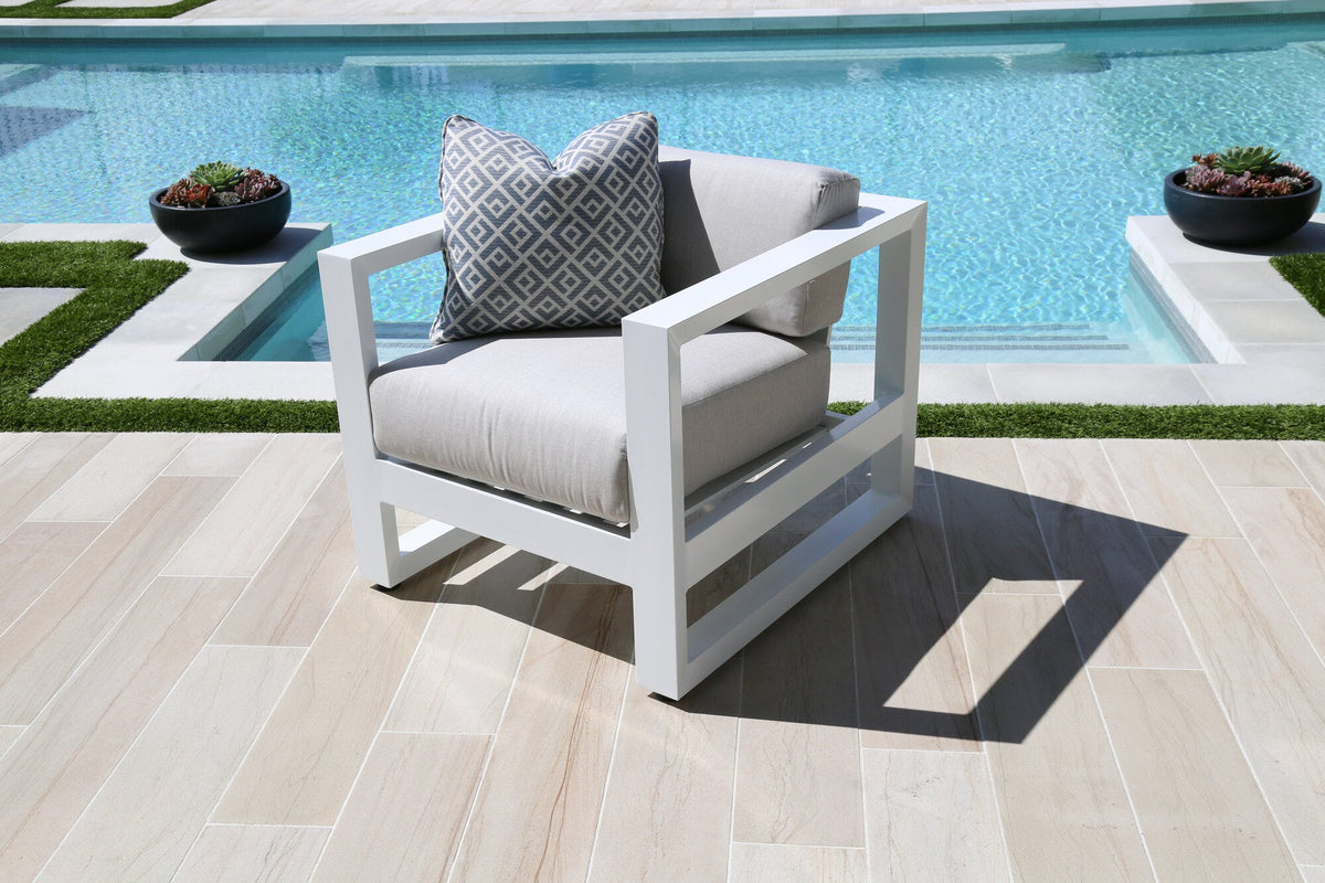 Sunset West Newport Club Chair in Cast Silver, No Welt — View 2