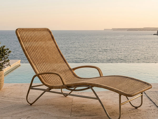 Seabreeze Woven Chaise Lounge