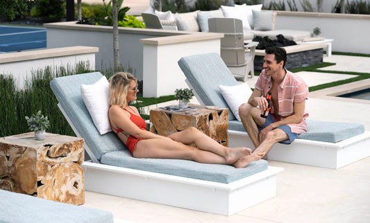 Ledge Echo Chaise