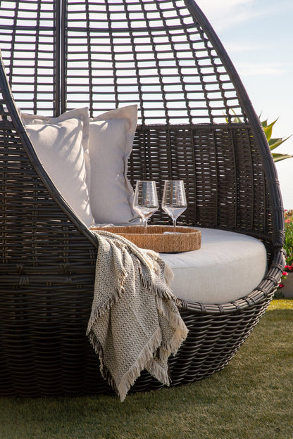 Sunset West Cabo Daybed in Soothe Pearl w/ Flange Welt — View 5