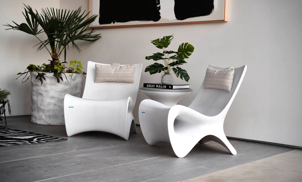 Ledge Autograph Chair and Side Table Set