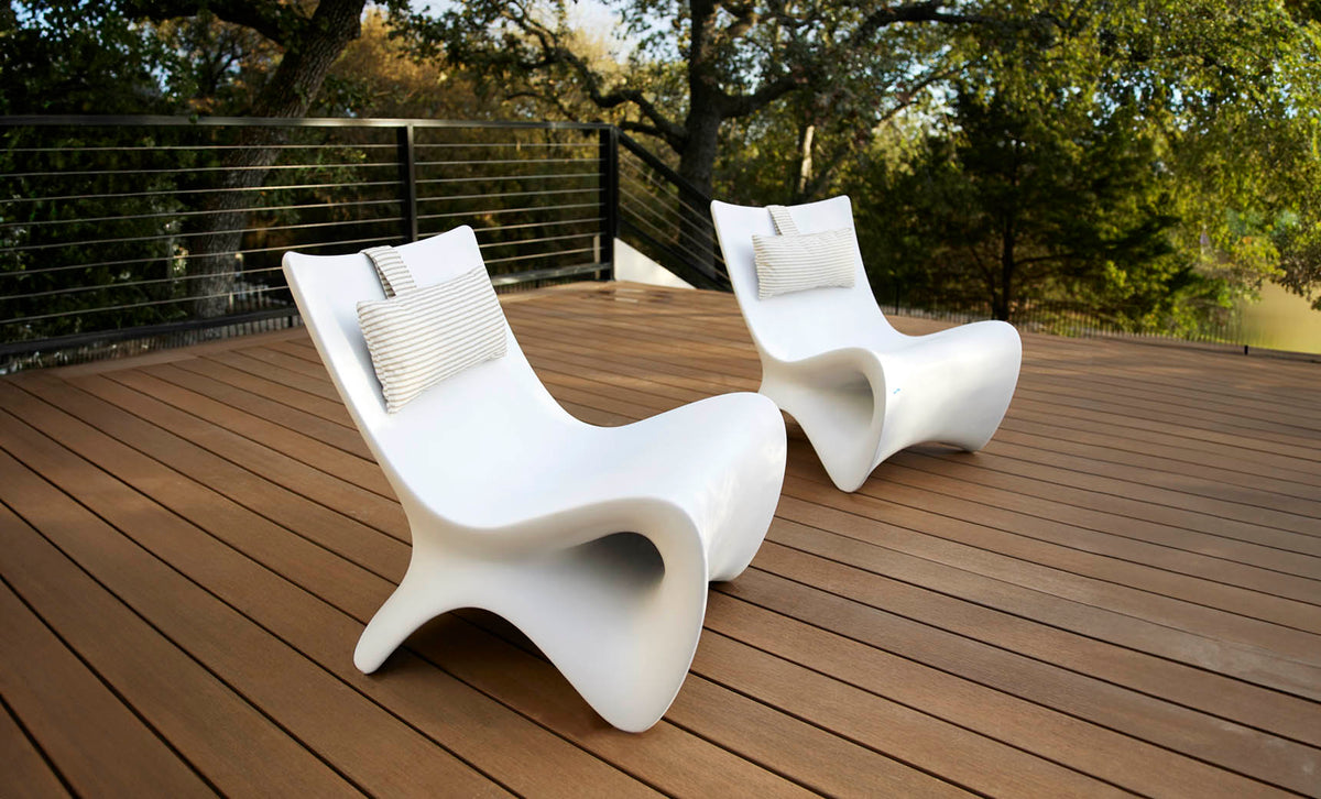 Ledge Autograph Chair and Side Table Set