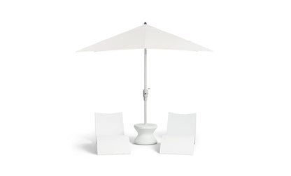 Ledge Signature Chaise and Side Table In-Pool Set