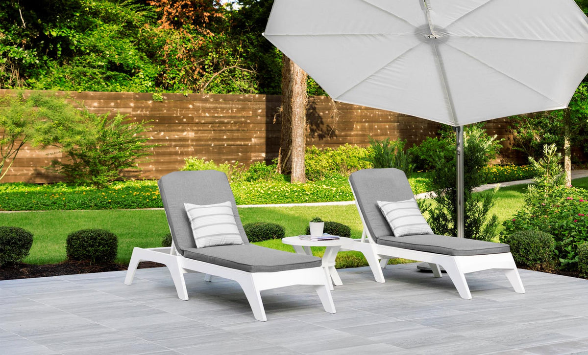 Ledge Mainstay Chaise