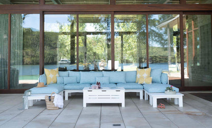 Ledge Mainstay Sectional Relaxed Middle
