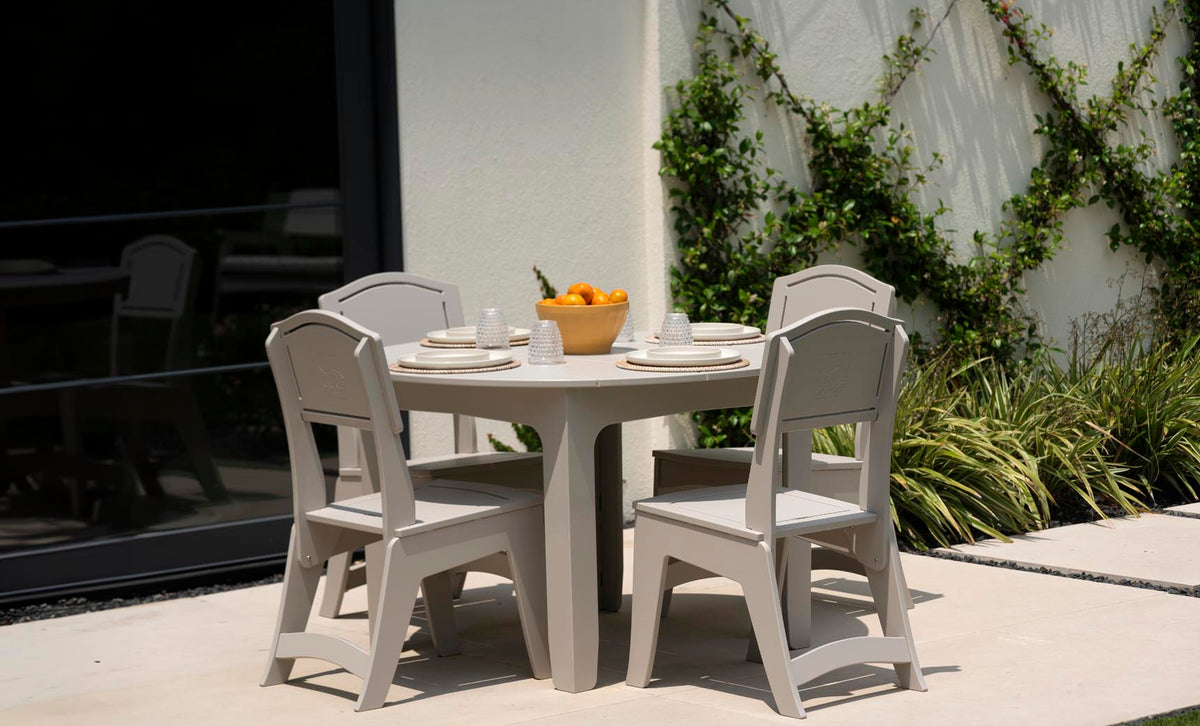 Ledge Mainstay Round Dining Table