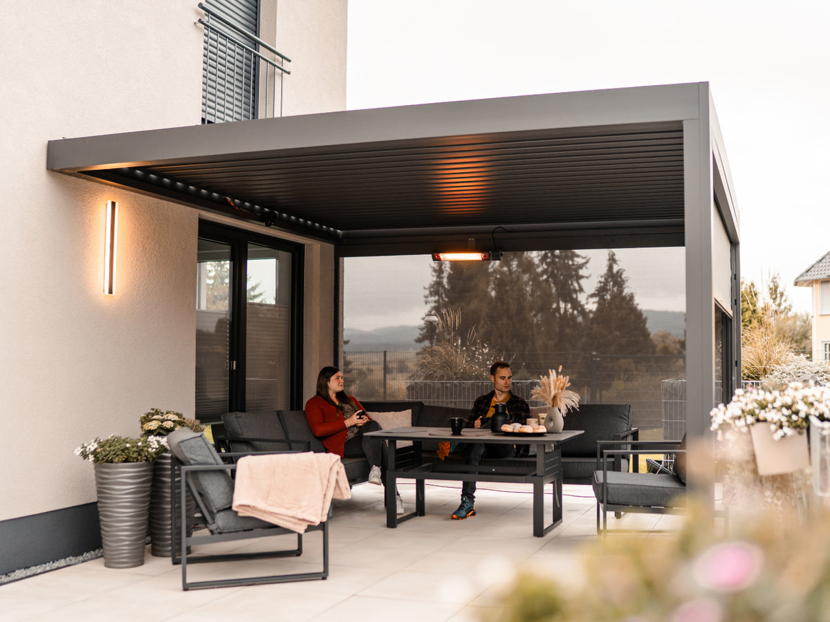 PERGOLUX Pergola 4 outdoor lifestyle view