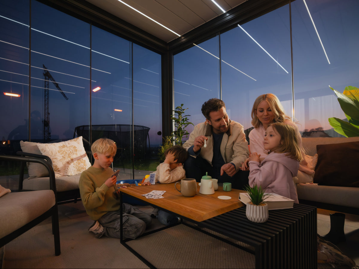 PERGOLUX Pergola 4 Pro Max outdoor lifestyle view