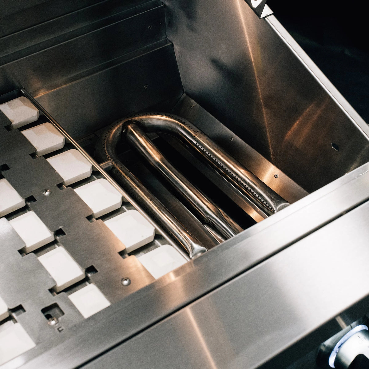 QUEST 30" Built-In Grill by Summerset