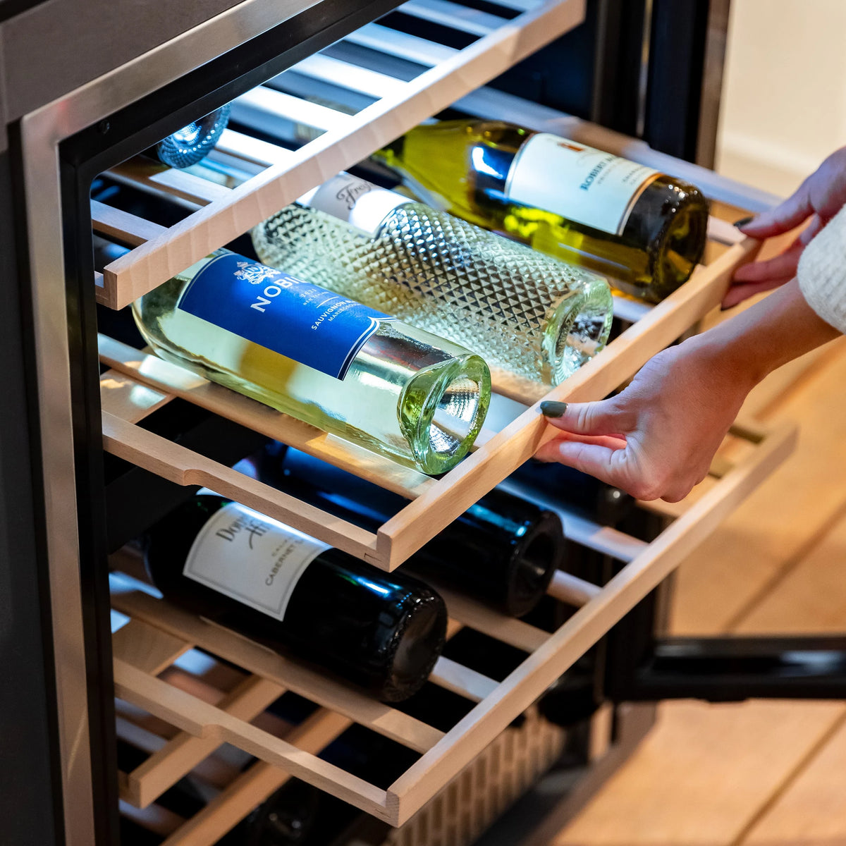 24" 5 Cu. Outdoor Rated Single Zone Wine Cooler by Summerset