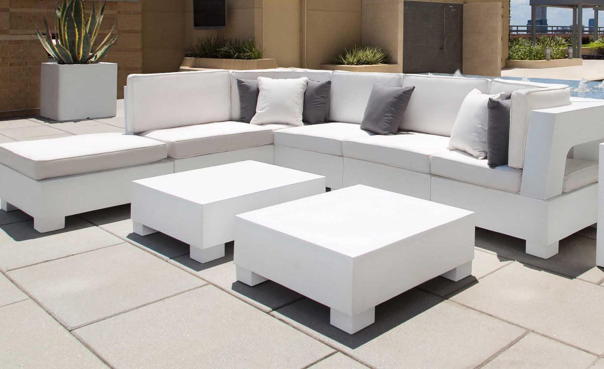 Ledge Signature Sectional Endcap Coffee Table